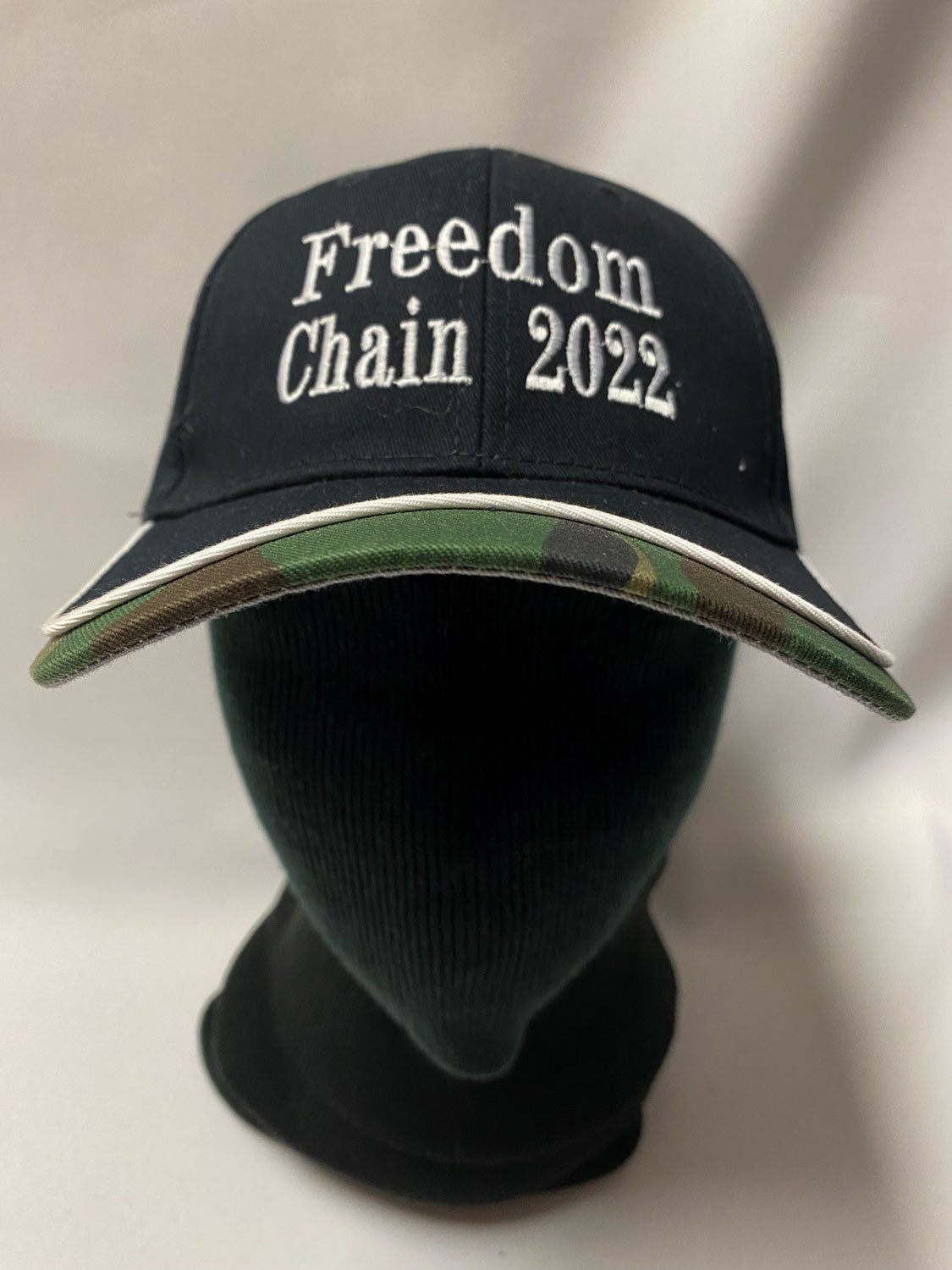 BALL CAP FREEDOM CHAIN 2022 - white embroidery on black