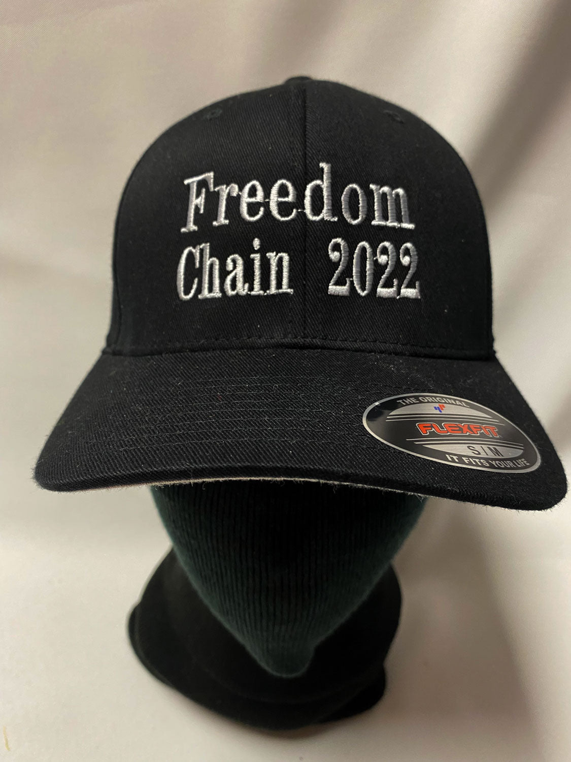 BALL CAP FREEDOM CHAIN 2022 - white embroidery on black