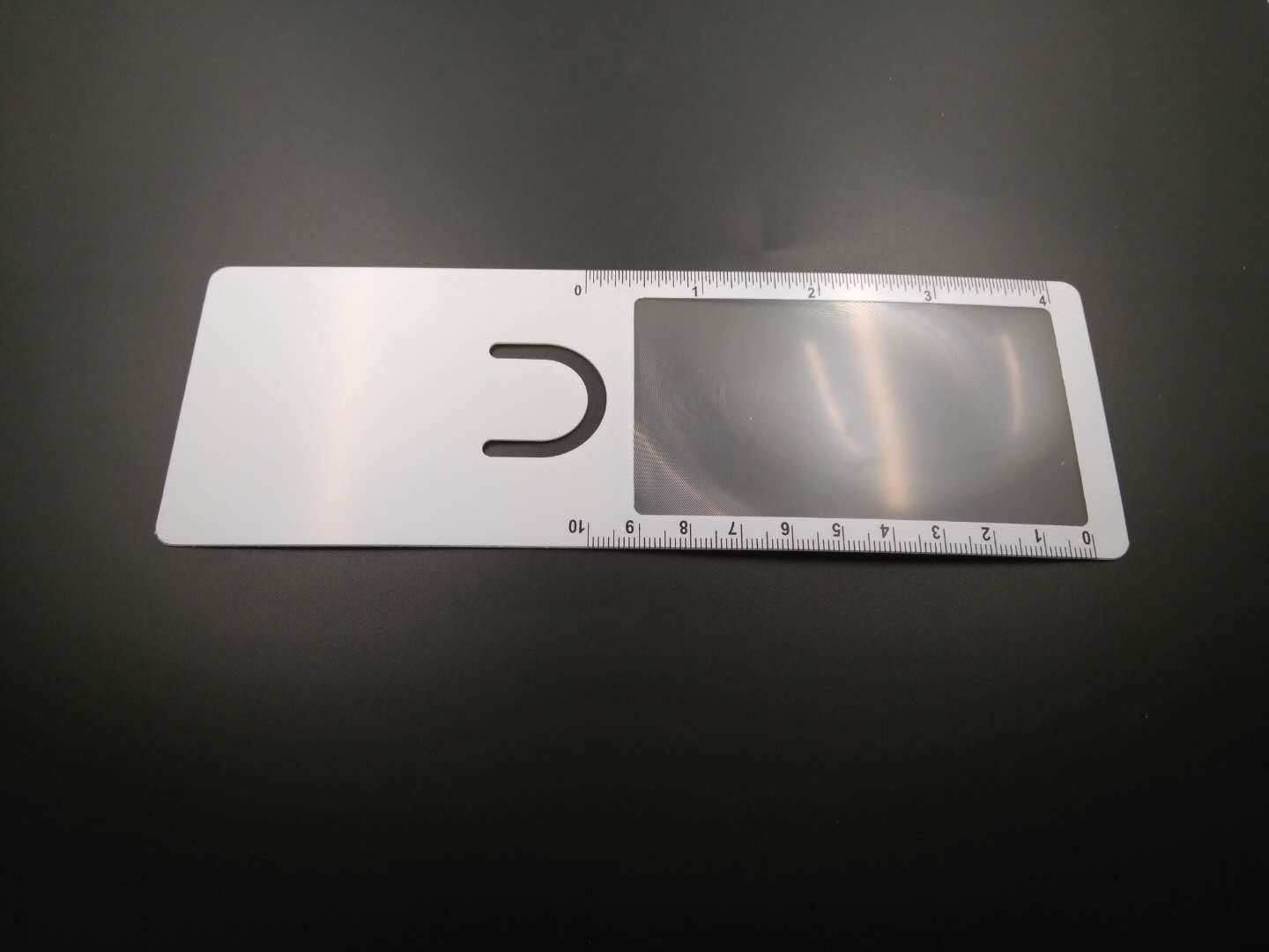 Magnifying Ruler